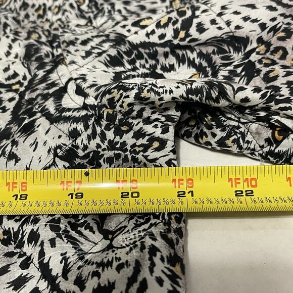 Vintage Anna & Frank Quilted Jacket Womens M 100% Silk Black White Leopard Print - Picture 9 of 9